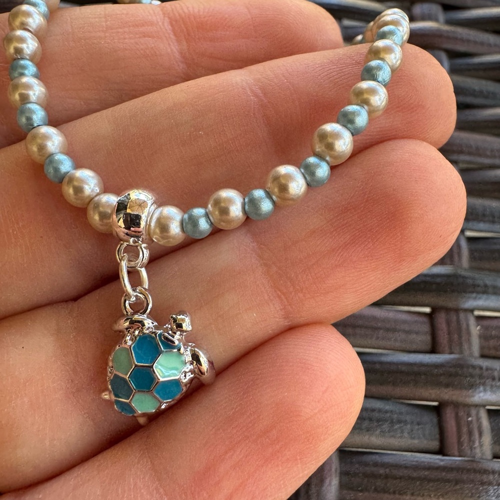 NWT Blue and Silver COLOR BEADS WITH Turtle Charm Bracelet OR ANKELET